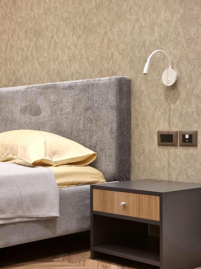 Trip Stop Hotel 4*